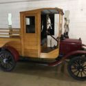 1917 Ford Model T pickup , very nice collector level   Runs and drives.