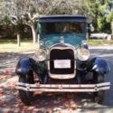 1928 FORD 2 DOOR SEDAN