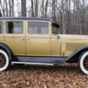 1928 HUPMOBILE SEDAN