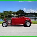 1932 Ford Roadster 327 V8 Automatic 700R4 overdrive Top & A/C