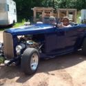 1932 ford roadster,408W, daily driver, glass body. Aod auto, 8&quot;,heights superide