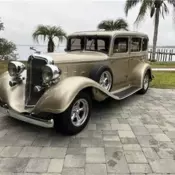 1933 Chrysler Royal