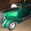 1934 Ford Sedan restomod