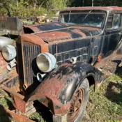 1934 Packard 1102 7 Passenger Sedan
