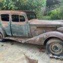 1934 Pontiac 4 dr sedan with hump trunk