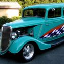 1934 Tudor Stunning Resto-Rod,Jade w/Graphics,350 V-8,Turbo 400,PS,Heidts,AC,Exc