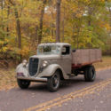 1935 Ford Model 51 1 ½-ton Flatbed Truck
