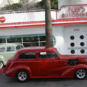 1937 Chevrolet Master Deluxe 2 door Town Sedan 350/700r4 Hot Rod RED