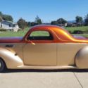 1937 Lincoln Zephyr Coupe