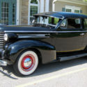 1937 OLDSMOBILE F37 2 DOOR TOURING SEDAN