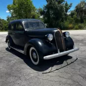1937 Plymouth P4 Deluxe