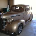 1937 pontiac 2 door humpback split rear window