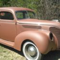 1938 Ford Tudor Deluxe flathead V-8
