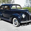 1938 Ford Tudor Deluxe sedan