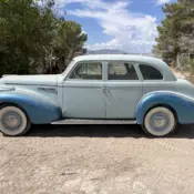1939 Buick Model 41 Sedan Blue