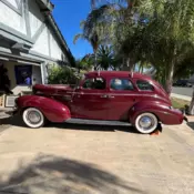 1939 Chrysler Imperial Red