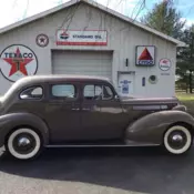 1939 Packard 120 Sedan Brown