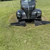 1939 Plymouth DeLuxe Black