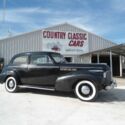 1940 Buick Special (2dr sedan)