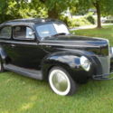 1940 Ford 2 door Sedan DeLuxe V 8 Flat Head