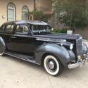 1940 PACKARD 110, 4 DOORS, 6 CYLS. IN LINE, MANUAL TRANSMISSION ON COLUMN.