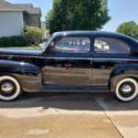 1941 Ford Deluxe Tudor sedan 2 door flathead