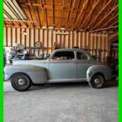 1942 Mercury Flat Top V8 Reupholstered Rear Seat Chrome Accents
