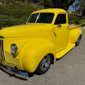 1946 STUDEBAKER M5 PICKUP TRUCK