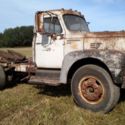 1950&#039;s International Harvester R190 Tractor Trailer