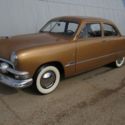 1951 FORD CUSTOM TUDOR SEDAN. FLAT HEAD V-8. 3 SPEED MANUAL.