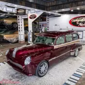 1951 Pontiac Streamliner Wagon Custom V8 700R Trans 10 Bolt 4 Wheel Disc Brakes
