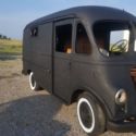 1952 METRO VAN .....DECENT TRUCK