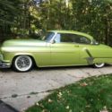 1952 OLDSMOBILE HOLIDAY 88