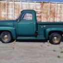 1953 Ford F100 with 390 Big Block Solid