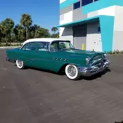 1955 Buick Roadmaster Sedan Green RWD Automatic Roadmaster