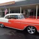 1955 Chevrolet Bel Air Shoreline beige & Gypsy red 265 with A/C