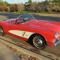 1958 CHEVROLET RED 4-Speed CORVETTE