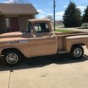 1958 Chevy 31 Apache stepside pickup starts runs drives 350 auto 10 bolt solid