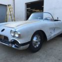 1958 CORVETTE PROJECT CAR NICE BODY AND FRAME FACTORY BLACK CAR!!!
