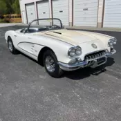 1959 Chevrolet Corvette White 2 Door Convertible