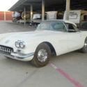 1960 Chevrolet Corvette Base Convertible 2-Door 4.6L