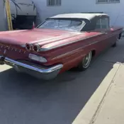 1960 Pontiac Bonneville Red