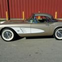 1961 Chevrolet Corvette Roadster with Hardtop Fawn Beige 283/270hp.