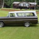 1961 Chevrolet Suburban, a/c, new dual exhaust 305 V8 700r4, 3.08 rear