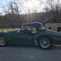 1961 Triumph TR3 roadster in Birtish Racing Green, great condition beautiful car