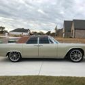 1962 LINCOLN CONTINENTAL W/SUICIDE DOORS