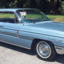 1962 Oldsmobile Super 88 Holiday Sedan
