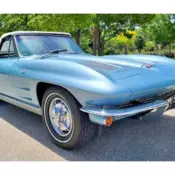 1963 Corvette 327 Cu In / Silver Blue