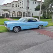 1963 Oldsmobile Dynamic 88 Blue 2 Door