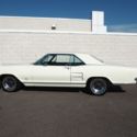 1964 Buick Riviera w/ Super Wildcat